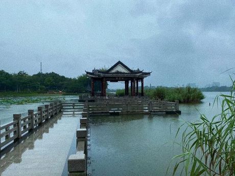 松湖烟雨，烟雨之城—松湖烟雨